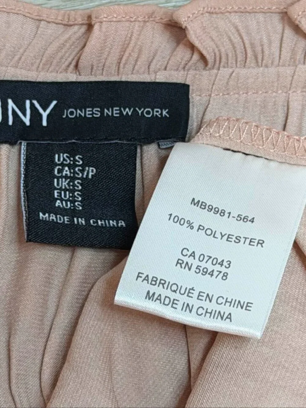 Jones New York JNY Women's Ruffle Sleeve Blouse S Peach